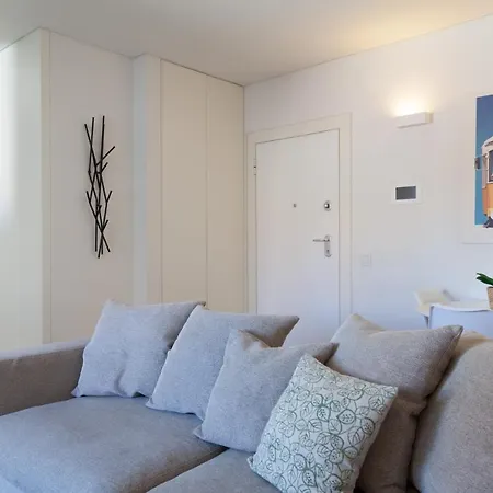 Flh Saldanha Minimalist Flat Apartment Lisbon Exterior photo